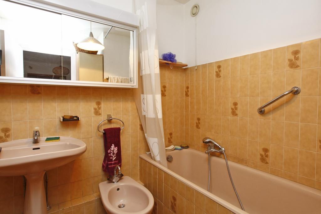 Appartement 6 Personnes Avec Terrasse Le Port نيس الغرفة الصورة