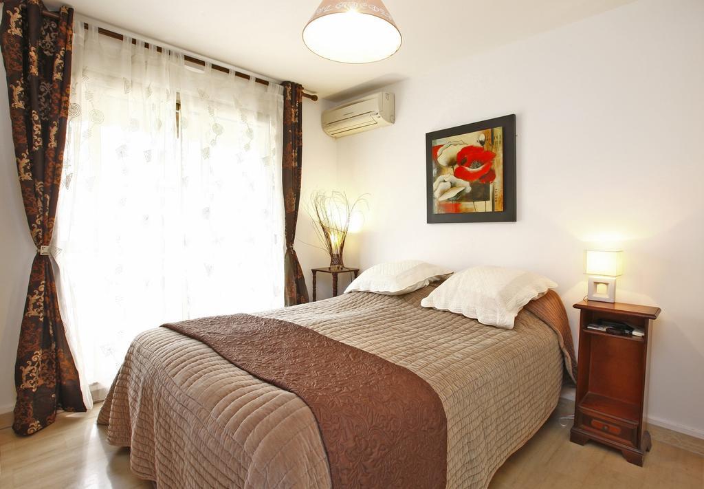 Appartement 6 Personnes Avec Terrasse Le Port نيس الغرفة الصورة