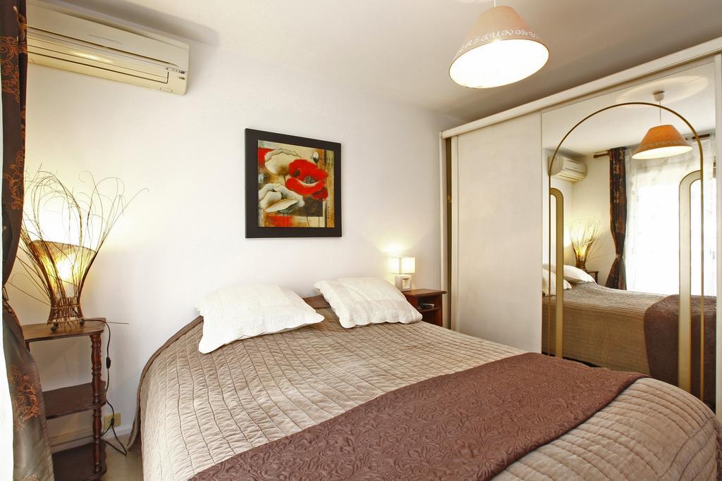 Appartement 6 Personnes Avec Terrasse Le Port نيس الغرفة الصورة