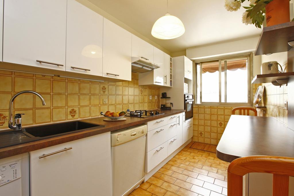 Appartement 6 Personnes Avec Terrasse Le Port نيس الغرفة الصورة